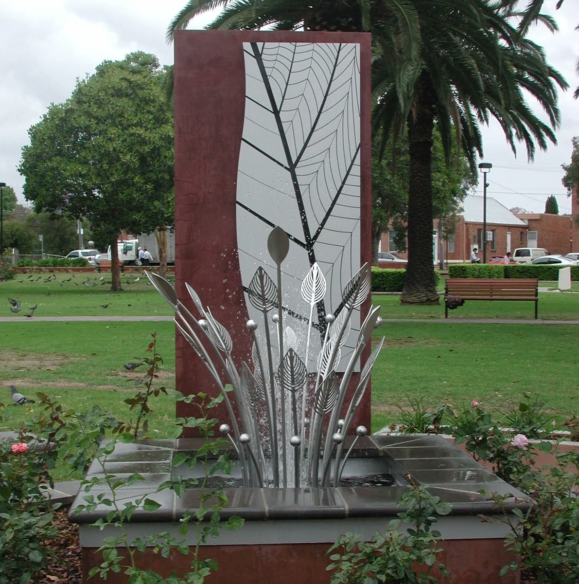 opiegroup's tweet photo. Custom designs, manufactured &amp; installed stainless steel art piece installed alongside a fountain.

#opiegroup #construction #design #assembly #steelwork #architecture #steelconstruction #building #buildingmanufacture #manufacturing #australia #aussiebusiness #madeinaustralia https://t.co/nFp0XNMbau