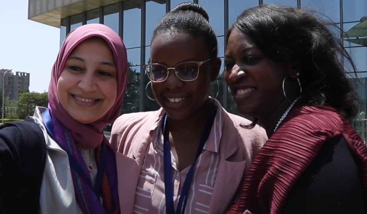 UNDPZimbabwe's tweet photo. We are UNDP.

We cannot provide development services or accompany nations as they work toward the #SDGs without our greatest asset: Our people

No matter where &amp; what they work on, UNDP employees in all their diversity are the backbone of our organization.
https://t.co/LWGvgH1QI6 https://t.co/HIVZPhFLVN