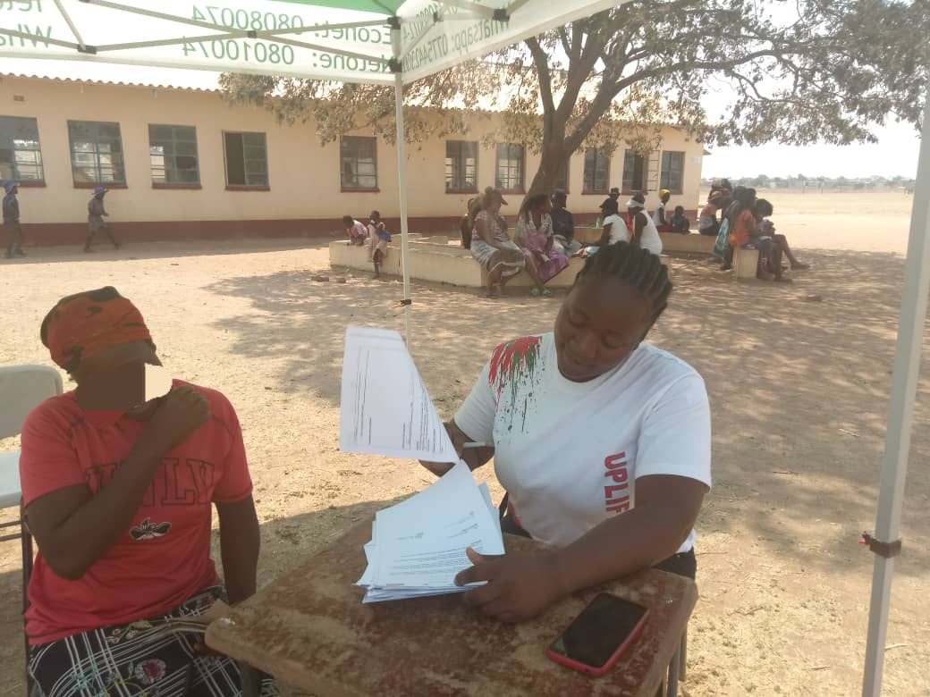 MUSASAZIM's tweet photo. With the support from @GoalZimbabwe ,Musasa is offering SGBV services  to survivors of GBV in Stoneridge at Blackfordby Primary School through mobile OSC. @UsaidZimbabwe 
#UpliftSimudza https://t.co/fyUxxvEL2W