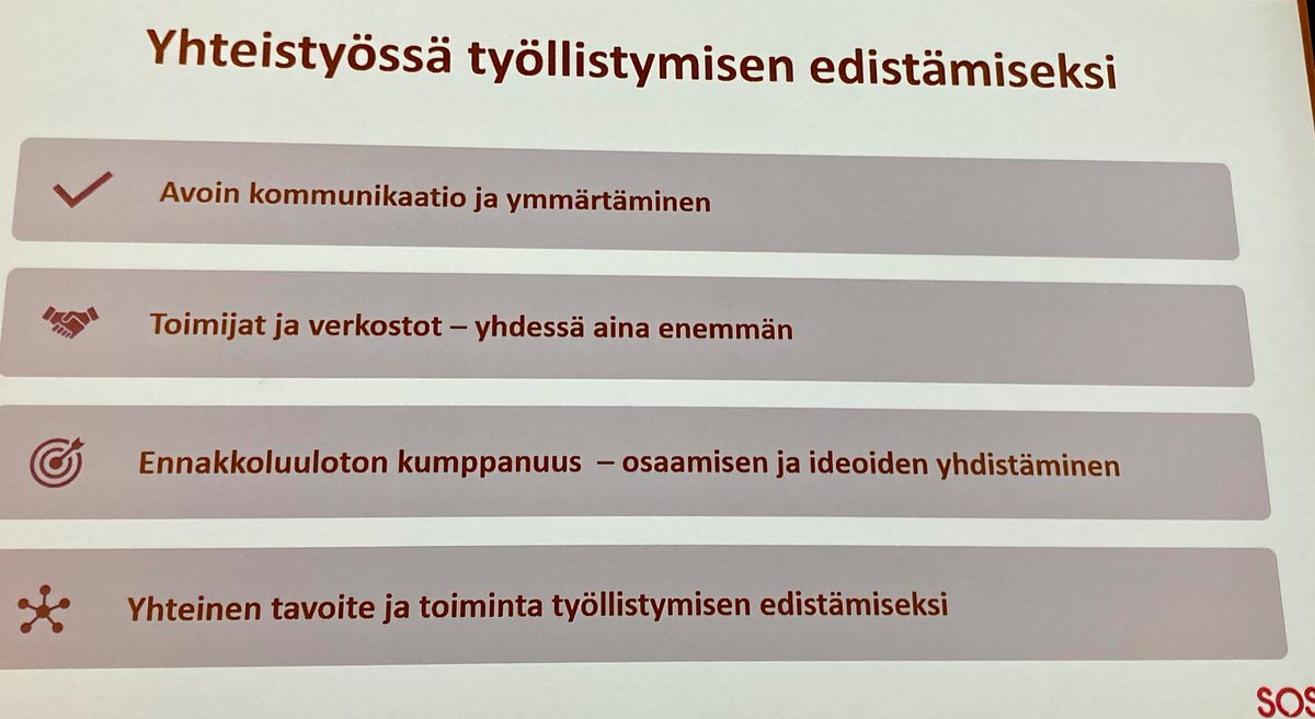 MiraValkonen's tweet photo. @PKiiskinen jatkaa yhteistyön edellytyksistä ja järjestöjen potentiaalista yhteistyössä. Pidän ennen kaikkea tästä ”ennakkoluuloton kumppanuus - ideoiden ja osaamisen yhdistäminen”! https://t.co/XavM0wByF4