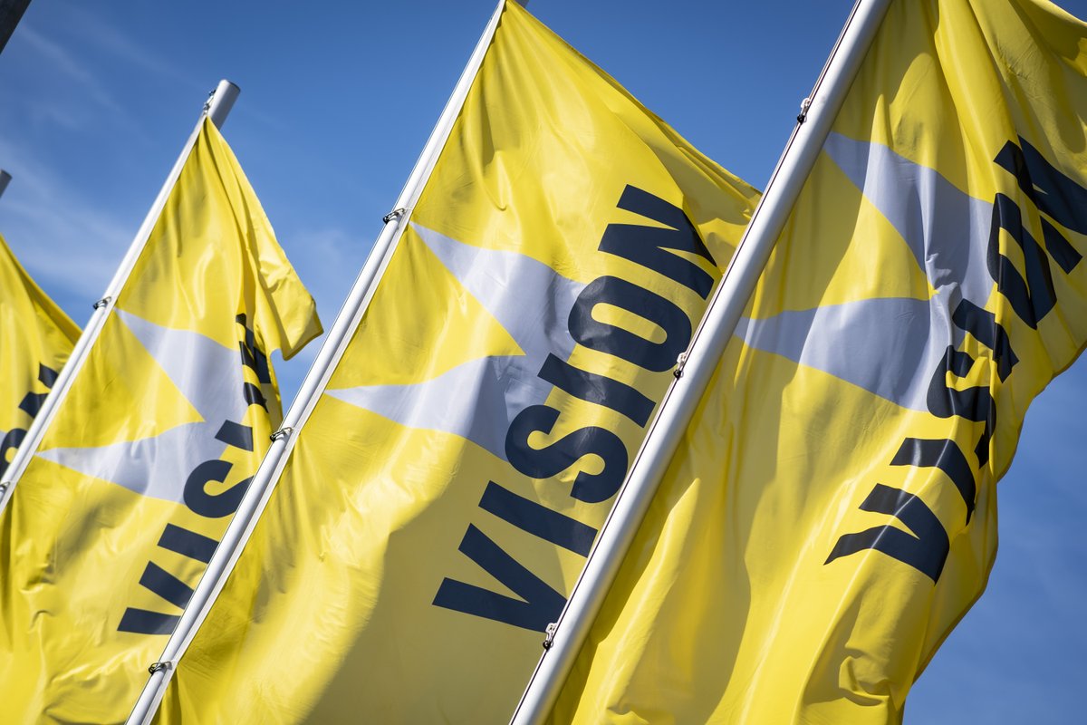 VDMAonline's tweet photo. Die 30. #VISION - Internationale Leitmesse für #Bildverarbeitung- schließt mit hoher internationaler Beteiligung. Besucherinnen und Besucher aus 60 Ländern machten die VISION 2022 zu einem vollen Erfolg. https://t.co/JRXinLtlqp @Messe_Stuttgart 
#VisionSTR, #machinevision https://t.co/LUpH7e0M9X