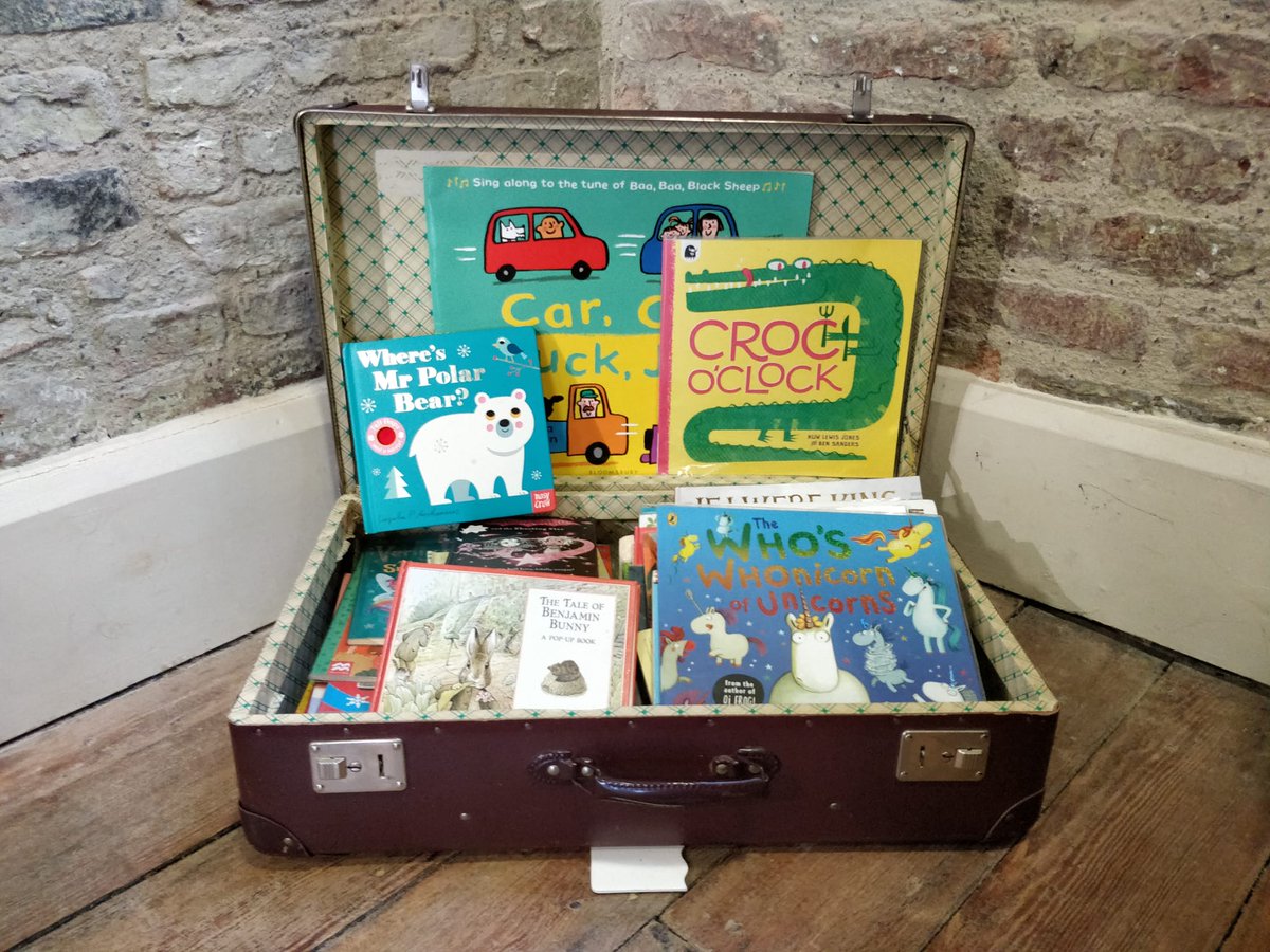 OrdsallHall's tweet photo. Have you seen the reading corner in our Egerton Gallery? Dip in next time you're here - these books were kindly loaned to us by @SalfordLibrary!
Closed today and Saturday but back SUnday!
#readinginmuseums #kidsinmuseums #readingcorner #childrenwhoread #ordsallhall #freemuseum https://t.co/aWRjwsxzz1