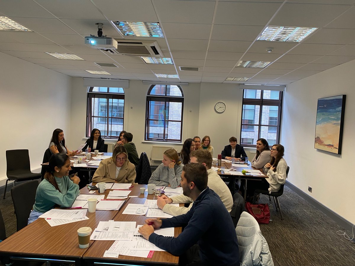 LawNetUK's tweet photo. Closing the week with a few pics from our recent Commercial Awareness for Junior Lawyers event in London. We hope you all enjoyed the day (and the snacks!). #LawNetLearning #LawNetFirms #FurtherTogether https://t.co/BP7roS2Jq2