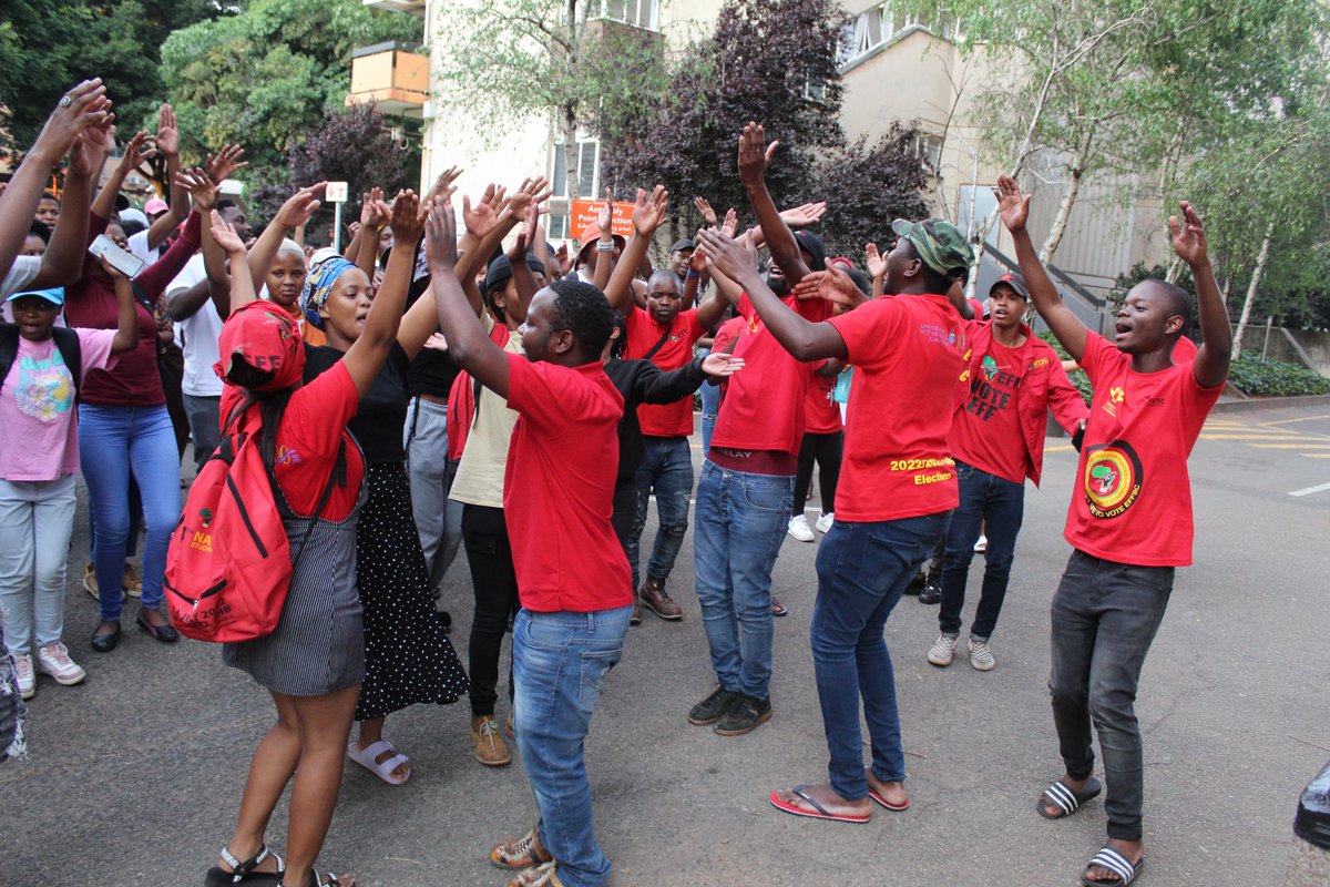 shaun_dlanjwa's tweet photo. Final Push #UJAPK SRC Election. @go2uj @ujsrcacademics Students are only voting for @EFFStudents . @SASCO_Gauteng is dead!!! @EffJhbRegion @EFFSouthAfrica is the only leader of society https://t.co/E2xPchXEQT