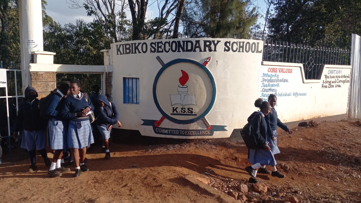 ManagementUNI's tweet photo. Career talk at Kibiko Secondary School in Kajiado County. We look forward to mentoring young leaders with the marketable courses we offer.
#Career
#KaribuMua
#enablingfutures
#impactingprogress https://t.co/DwO8d15jDf