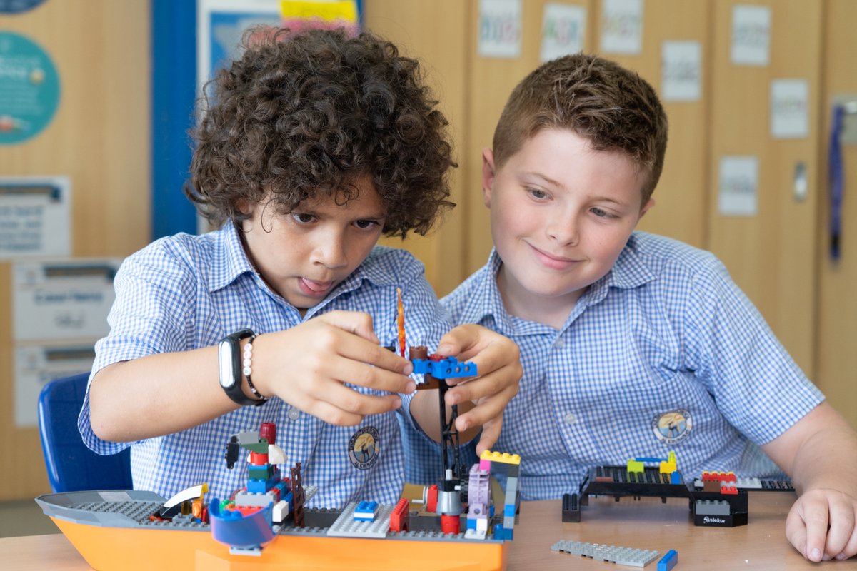 BSAKAbuDhabi's tweet photo. Lego Club is one of our extremely popular Primary co-curricular clubs. It's a perfect space to relax, get building, meet and make Lego friends. Whether working independently or collaboratively we work together and solve problems in our constructions. #BSAKLearning #BSAKClubs https://t.co/nEcdurnSZp