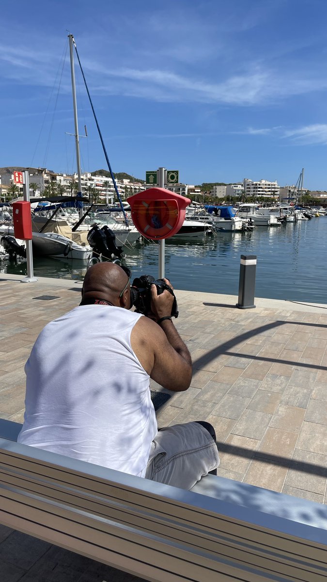 Edmahoo's tweet photo. I've always been inspired by that classic 1960s cinematic filming style (filmed hand held). Filmed not far from a scene I filmed for my #indiefilm @JetSlade #cinema #photography #1960s #jamesbond #ourmanflint #alfredhitchcock #theMediterranean #classicfilm https://t.co/HLI064V7R7