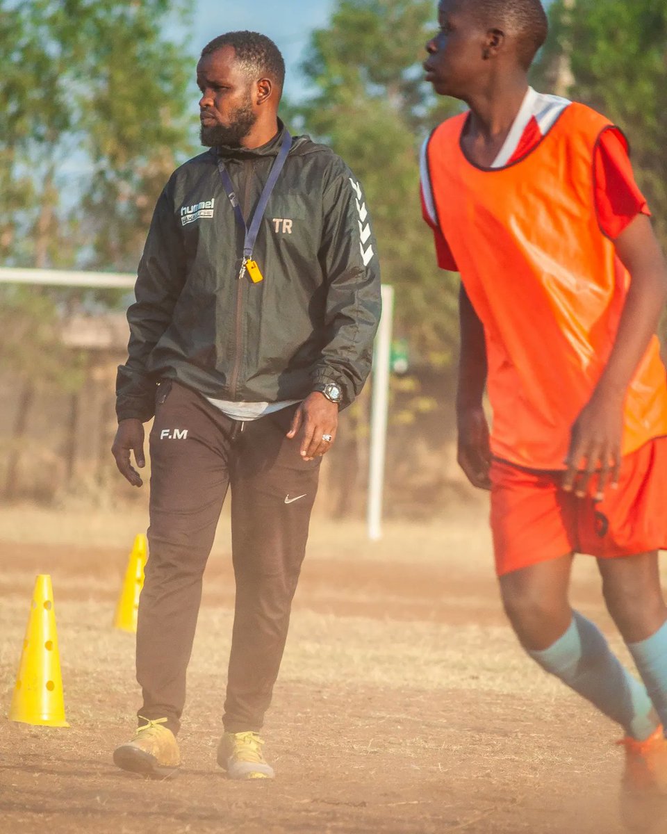 acakoro's tweet photo. A focused week to make it possible by moving forward through a learning environment
#acakorofootball #mentalwellness #weekinspiration https://t.co/HsS3m3LH3Q