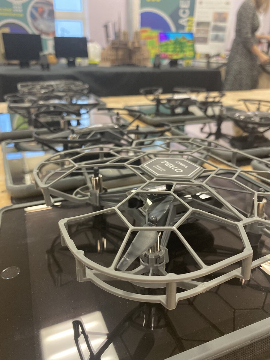 DYW_ForthValley's tweet photo. The tools are prepped, demonstrators: READY! Just need some young people… @DunblaneHS looking forward to a fun day learning about Construction Skills! @skillsdevscot  @BBCommunityteam @CFA_Association @BuildUK @BuildYourFutur8 @CODAEH #inspiration @DYWScot https://t.co/jmFTuUFVWC