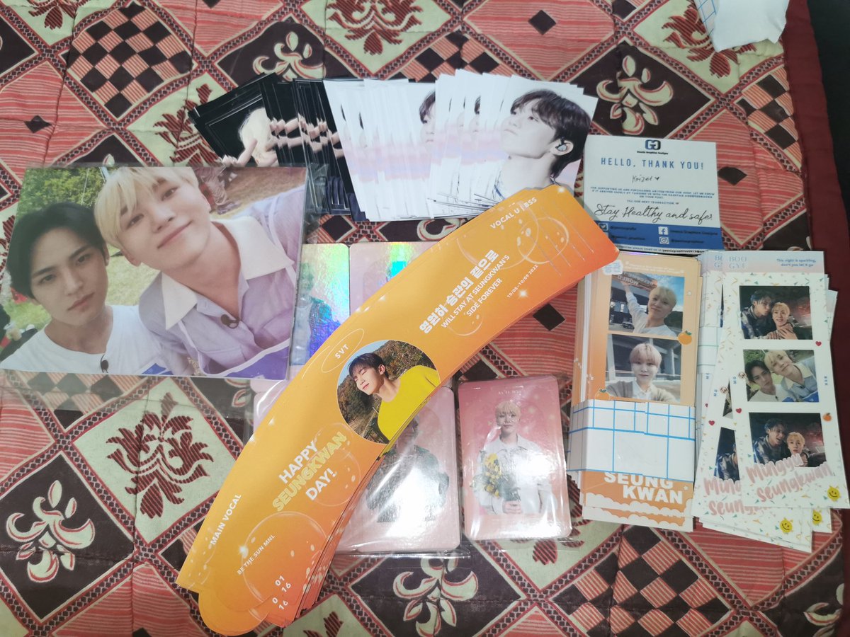 zellyBOObear's tweet photo. ITS HERE ππ THANK U SO MUCH @geenixgrafix sobrang short notice ng printing request ko pero HUHU ANDITO NA AGAD TAPOS ANDAMI PANG EXTRA PLUS THE GYUBOO SINTRA BOARD WHAT IF UMIYAK AKO ππ THE BEST SERVICE π very accommodating paa AHH SA SUSUNOD PO ULIT #geefeedbacks https://t.co/r0x7RDXPxk