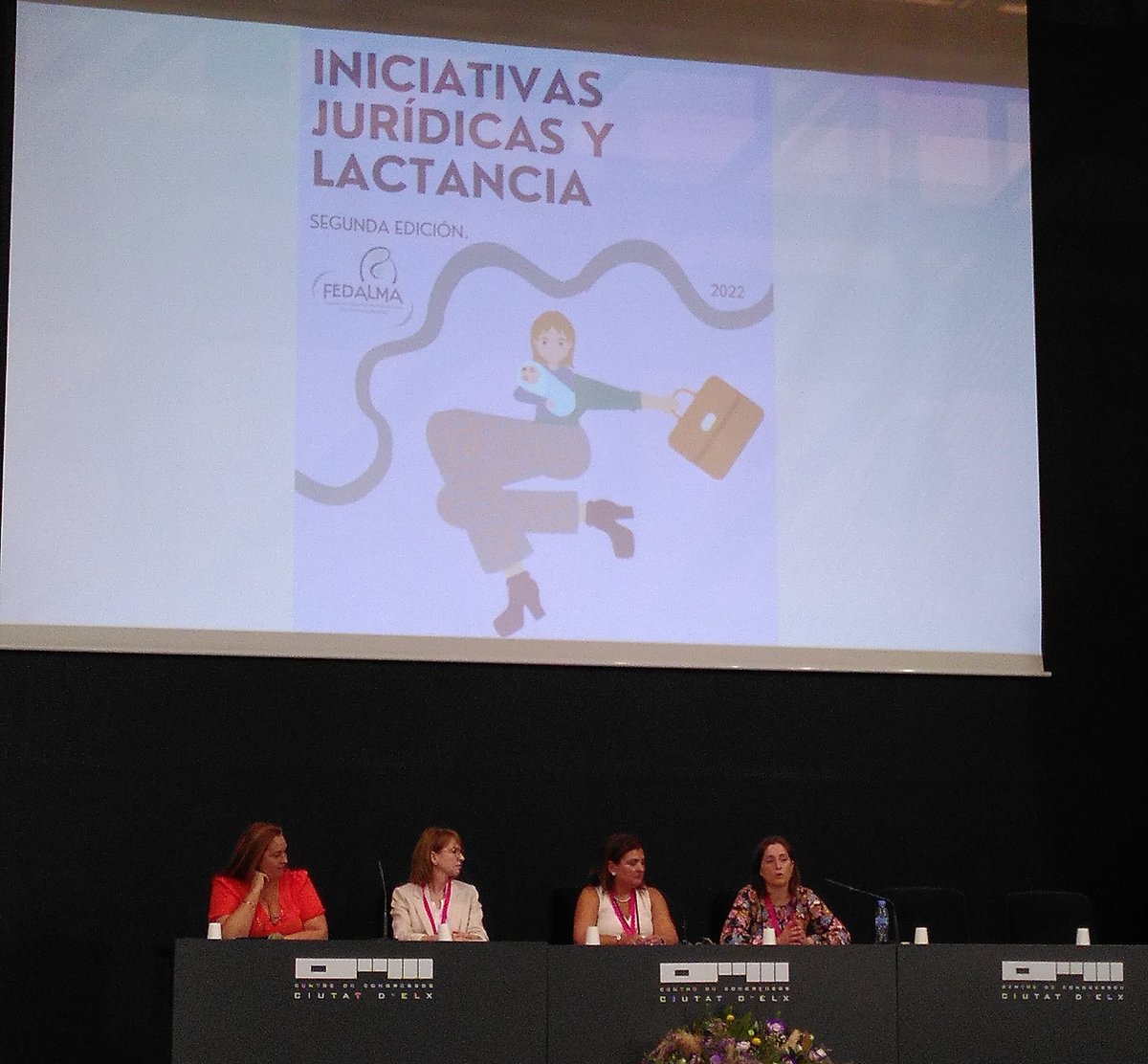 AnnaVillP's tweet photo. "Mejor visto salir a fumar en el trabajo, que salir a sacarte leche"
Con esta fuerza empieza el #XVIIICongresoFEDALMA en #elche

Gracias por este espacio a todas las organizadoras 💜🙏🏿🤱
#vulnerabilidad #asociacionismo
#LactanciaMaterna 
#Fedalma
#lamamadelx https://t.co/2v2TLGydEO