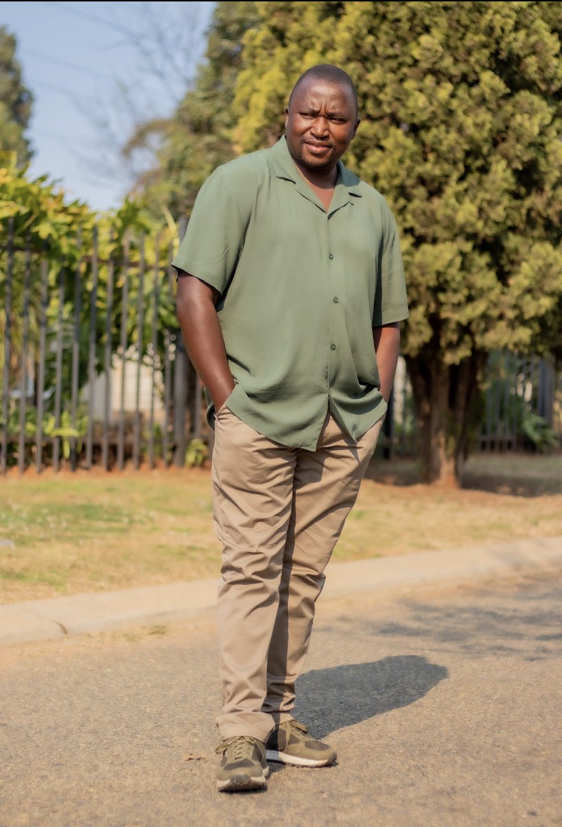 marvin_H96's tweet photo. As I turn 49 today I’m grateful for the journey I have taken and I still urge myself to keep aiming for the best and success. Good people you are looking at 49 year old me. Happy birthday to me 😘😘😻😻Wake up it’s my birthday 🎉 https://t.co/FD0MX7meov