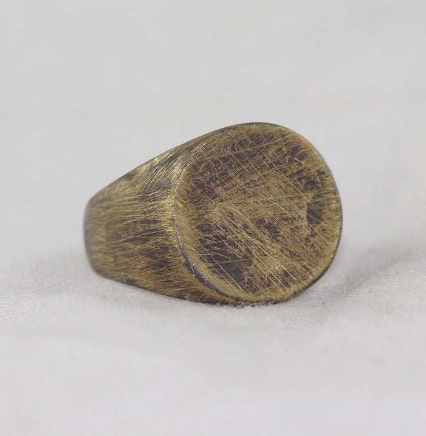 CDJewellery's tweet photo. Thanks for the kind words! ★★★★★ "Beautiful ring, fits perfectly. Delivered very quickly. Thanks" Pete https://t.co/SKUf6fwoMT #etsy #unisexadults #yes #brass #retirement #geometric #avantgarde #manring #mensring #mensjewelry https://t.co/rm4DkR21Gn