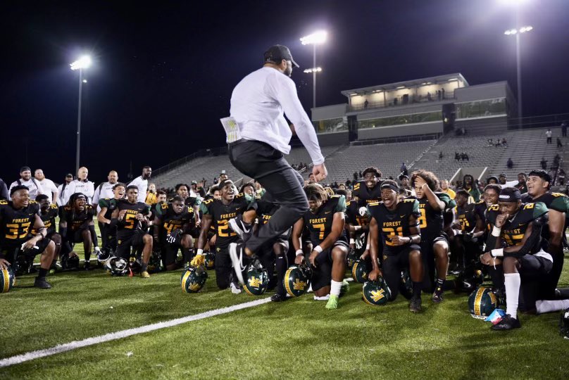 Never under estimate the heart of a champion! #EagleUp