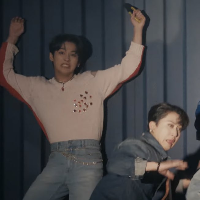 changbin pics tweet media