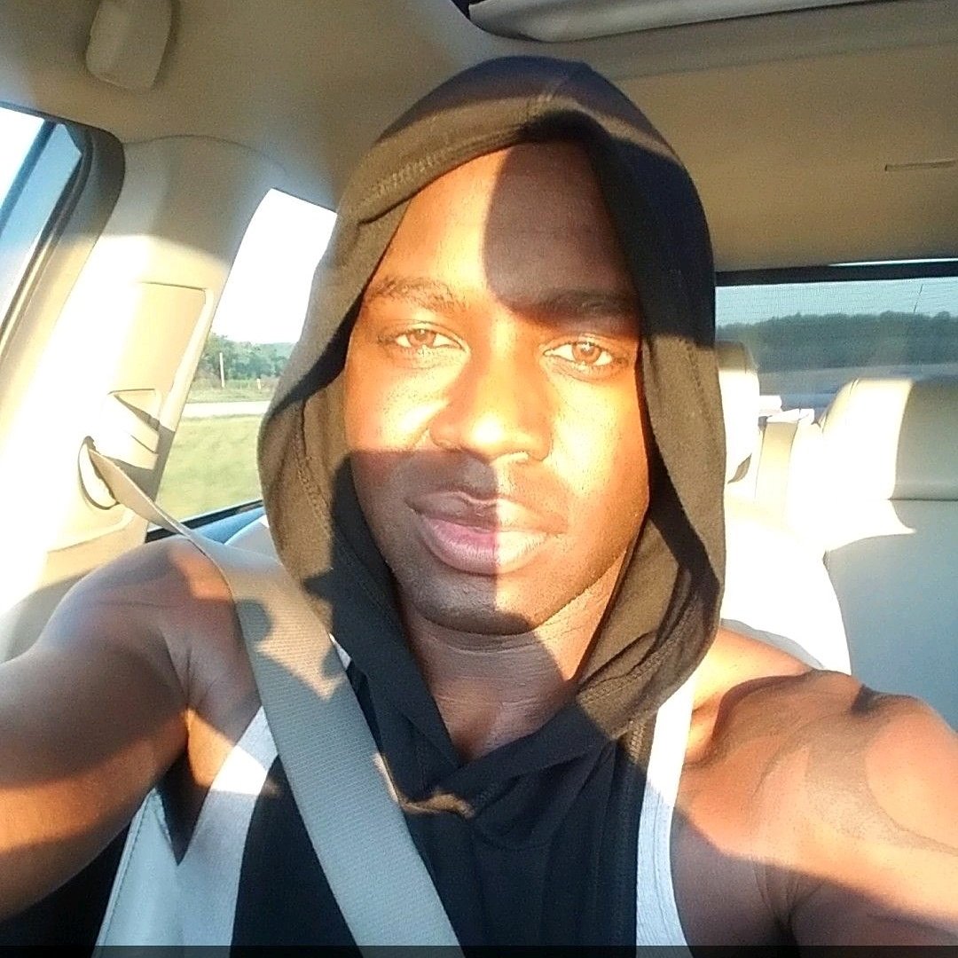 BlackIce1801's tweet photo. @mechiesocrazyy #FaceValid https://t.co/bFGTqPBvd4
