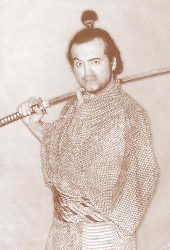 adamskt's tweet photo. @TechConnectify You just need a katana now... https://t.co/PWmAkDruXd