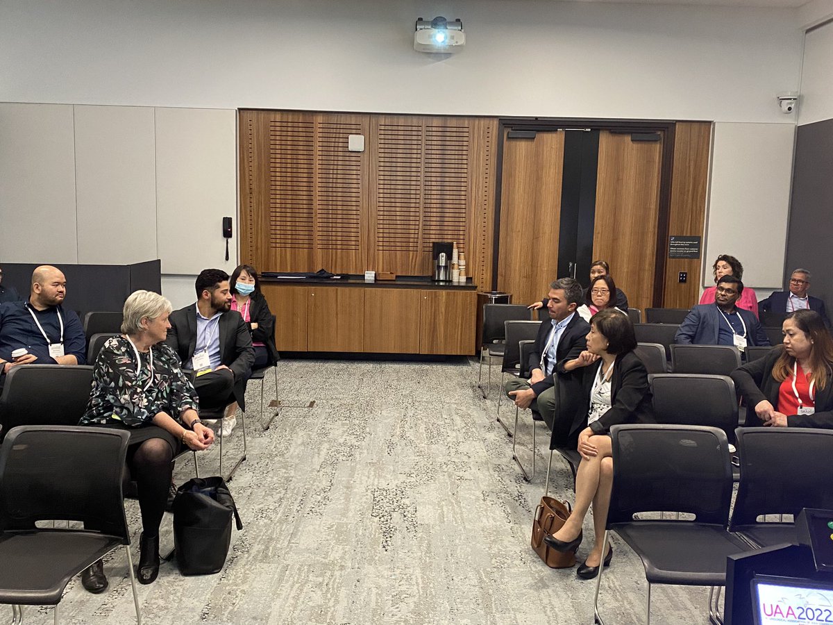 MarinelleDoctor's tweet photo. Great discussion happening at the moment in Urological  Robotic Surgical nursing session in C2.5
Thank you to our speakers Joshua Makary, Tina Forshaw, Kevin Ancog and Louie Tolentino  #UAA2022 https://t.co/8GGA47EIAe