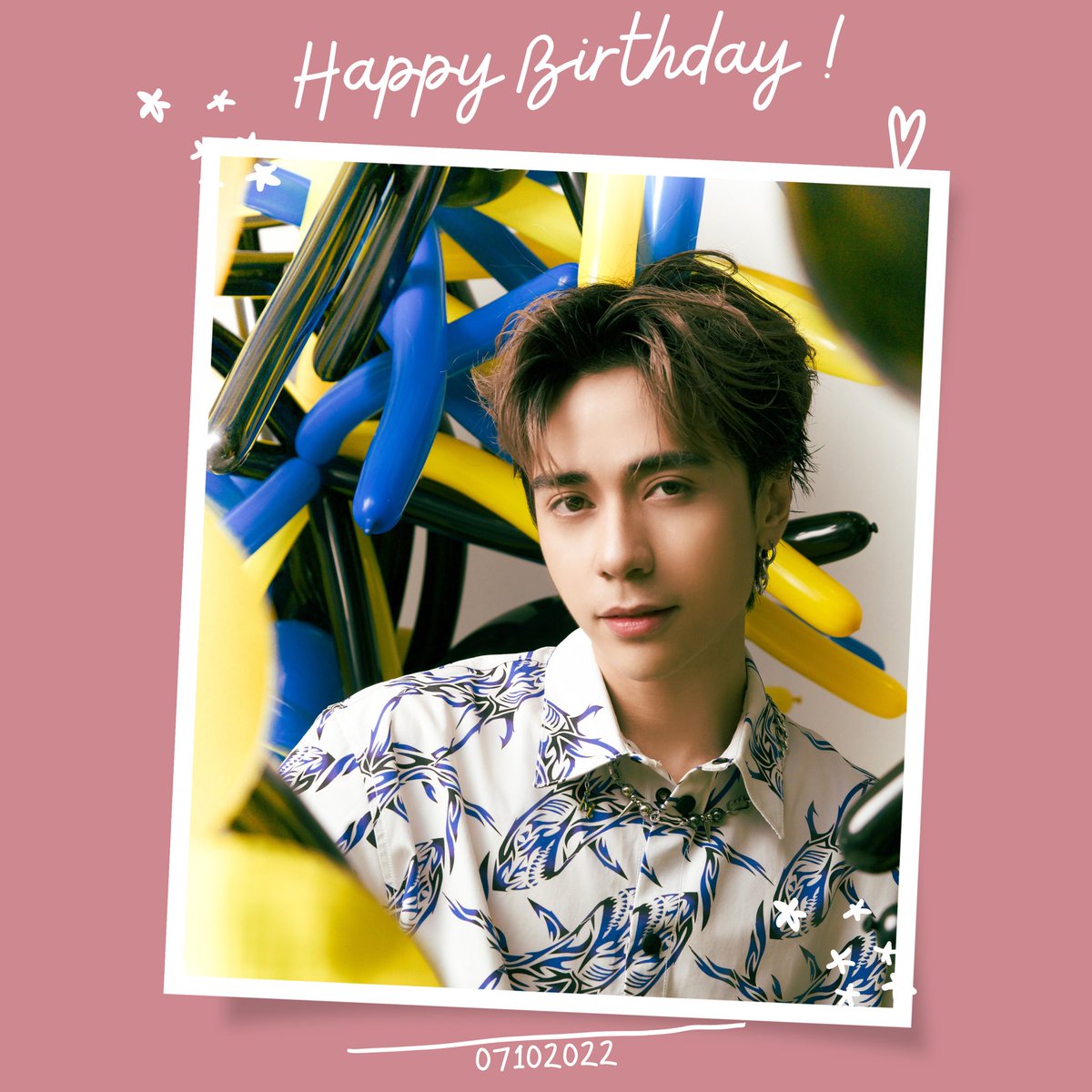 QH_MasterD's tweet photo. Happy Birthday to Quang Hung MasterD 🎂🎂🎂
7.10.1997 - 7.10.2022 🎉🎉🎉

#QuangHungMasterD #HappyMasterDDay https://t.co/KnLQCmLpDq