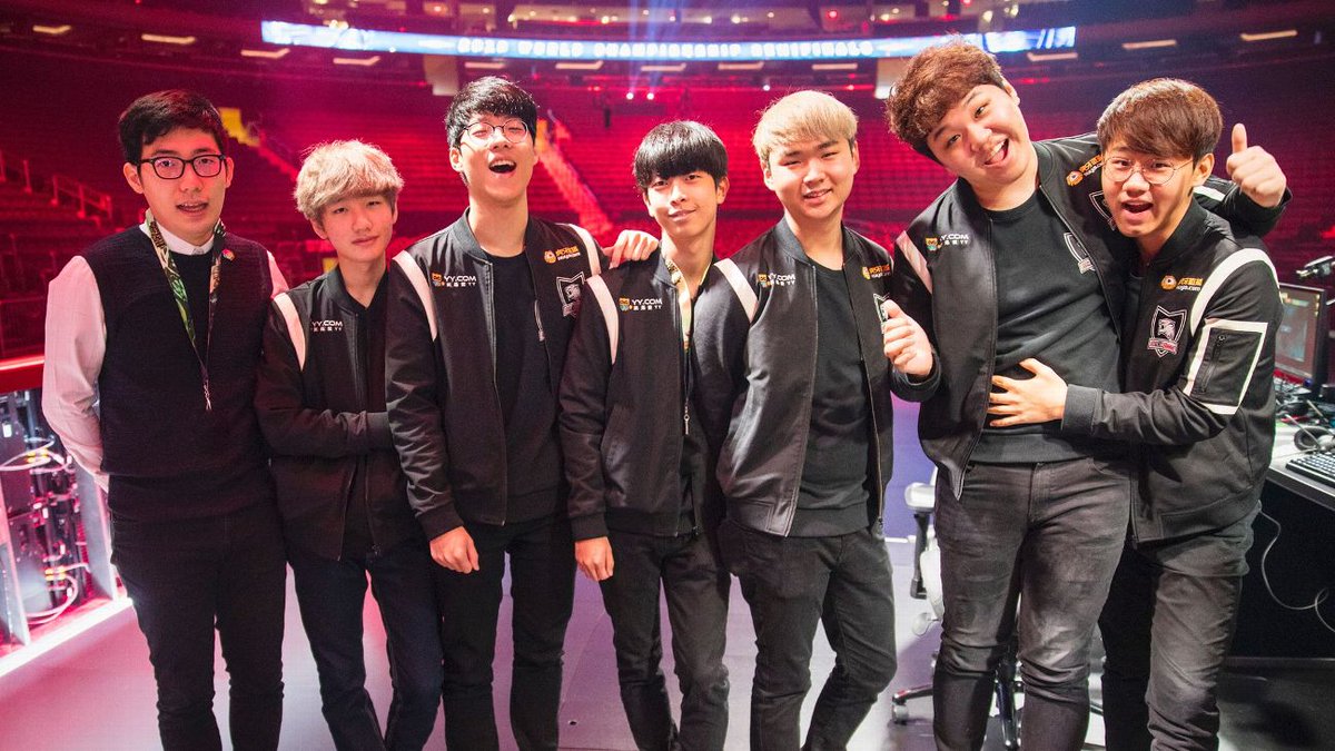 The Esports Writer tweet media