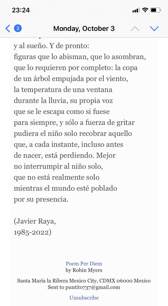 raquel_rla's tweet photo. me acostumbré a despertar con un poema random cada día y hace poco desperté con un poema random y una lamentable noticia 😢. descansa en paz, @javier_raya. https://t.co/npgK96fJze