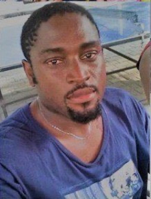 AntiXenophobian's tweet photo. He swam 13 times, each time he rescued one person in a boat mishap in Rivers state. Nigeria.

He died trying to save the 14th person. 

A story for the history books featuring a real life hero. He was an angel and more... RIP Joe Blankson. 🕊️

Retweet until everyone sees this. 🙏 https://t.co/N9y3rvyzTs