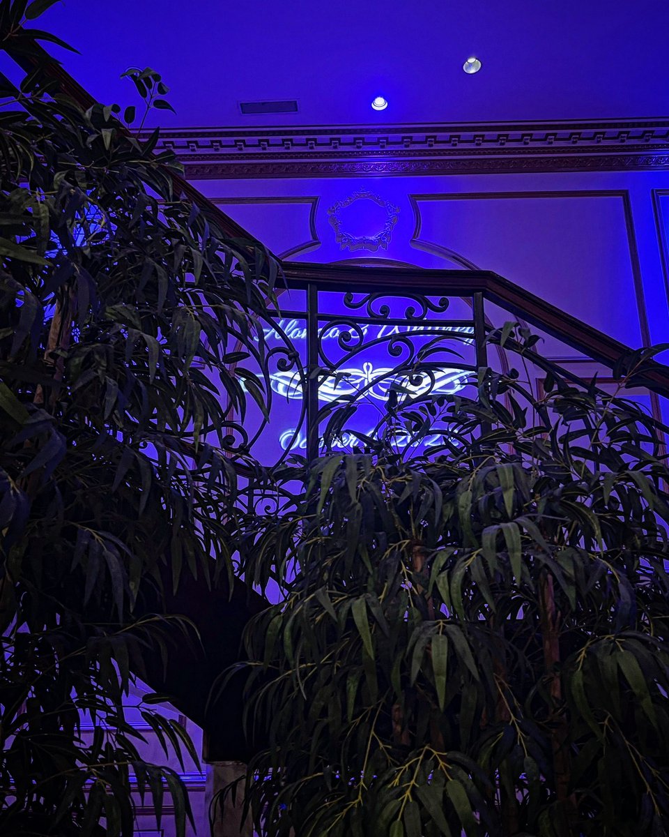 bme4you's tweet image. Beautiful venue this evening. Our monogram lighting blends in perfectly.

Event. With. Us!
#TheBigManEntertainmentGroup