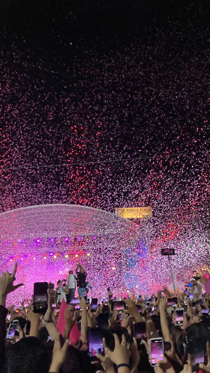 LabradorJed's tweet photo. No regrets💖 #KulayRosasAngBukas 🌷🌸 https://t.co/UWeSpJy3cq