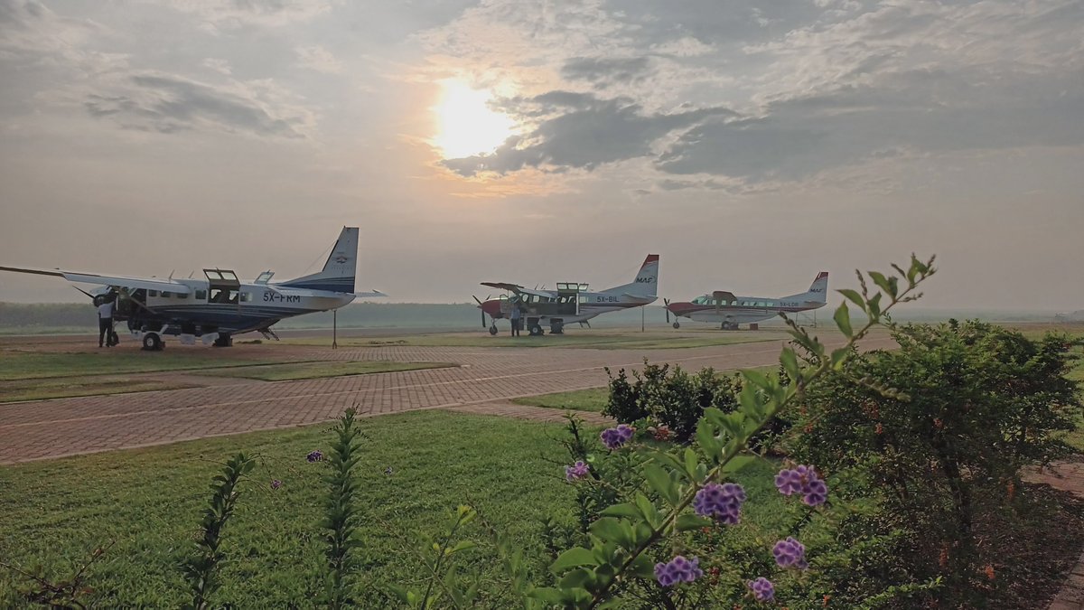 mafuganda's tweet photo. A beautiful sunrise at Kajjansi Airstrip - @mafuganda 
We appreciate the early mornings, the sacrifices and above all, the grace of God that pushes us to do what we do.
#flying4life

@mafcanada @maf_us @MafKenya @maf_madagascar  @MAF_Australia @MAF__France @damalie27 @MAF_SA https://t.co/VXmzp8Xb6M
