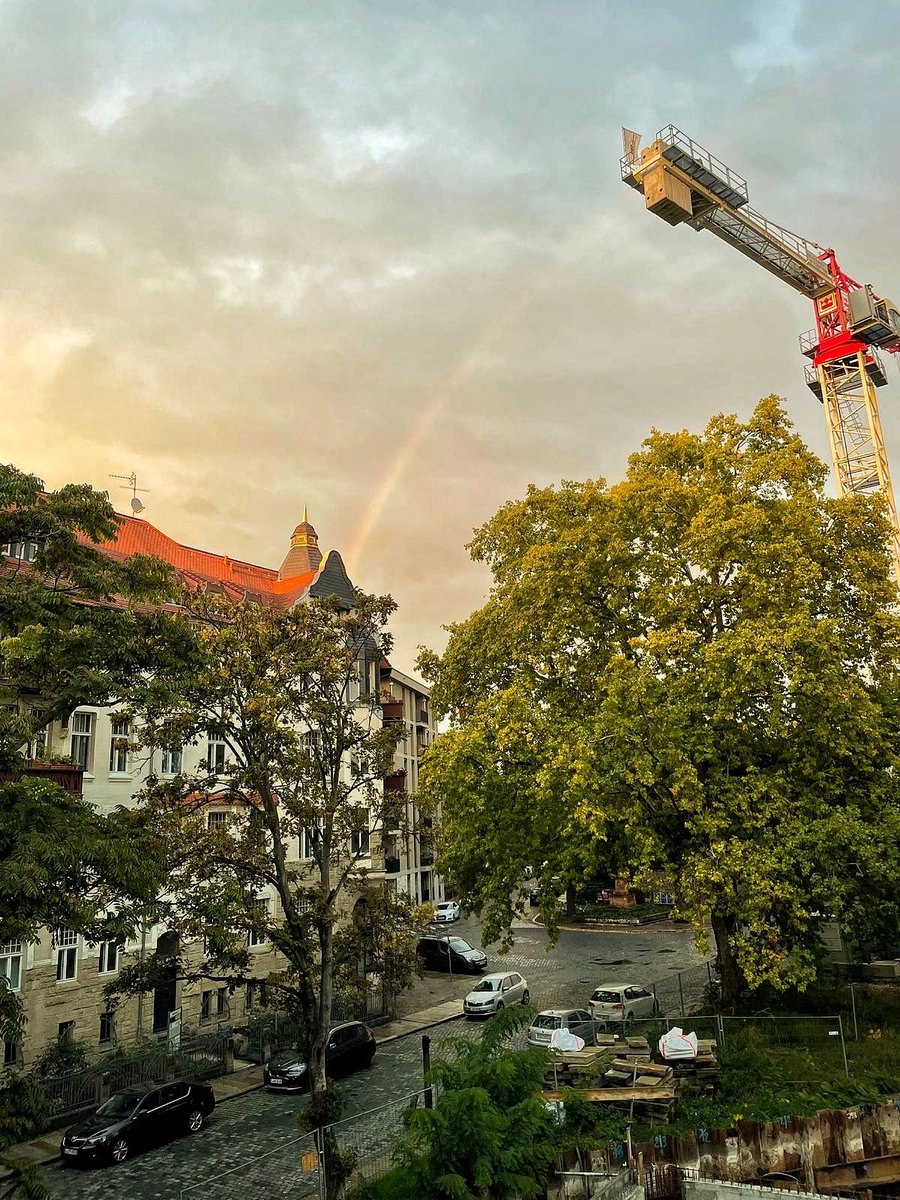 Recap #CC9: 
Nach jedem Regen kommt der Regenbogen🌈
Auch wenn das Wetter nicht regnerisch  war, war das Turnier voller Sonnenschein 🤗🌞
Danke <a href="/MilL0rD/">J Miller</a>  für das Bild. 

#CommunityCupLES