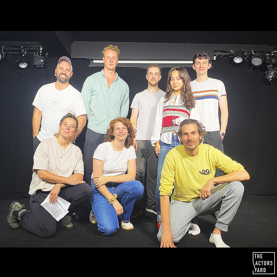 TheActorsYard's tweet photo. Smile 🤩
.
#acting #actortraining #actingcraft #actingclass #sceneclass #theatre #theatrelife #actorstudio #actinghustle #actingtraining #actorsgrind #imdb #audition #actorsstudio #scenestudy #actorsworld #howtobeanactor #casting #actingworkshop https://t.co/DwFNEJIqgQ