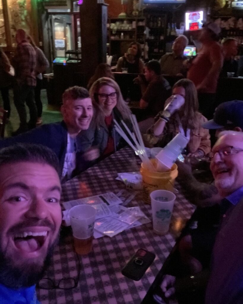 liozzi's tweet image. Hangin with the BEST crew ever!!