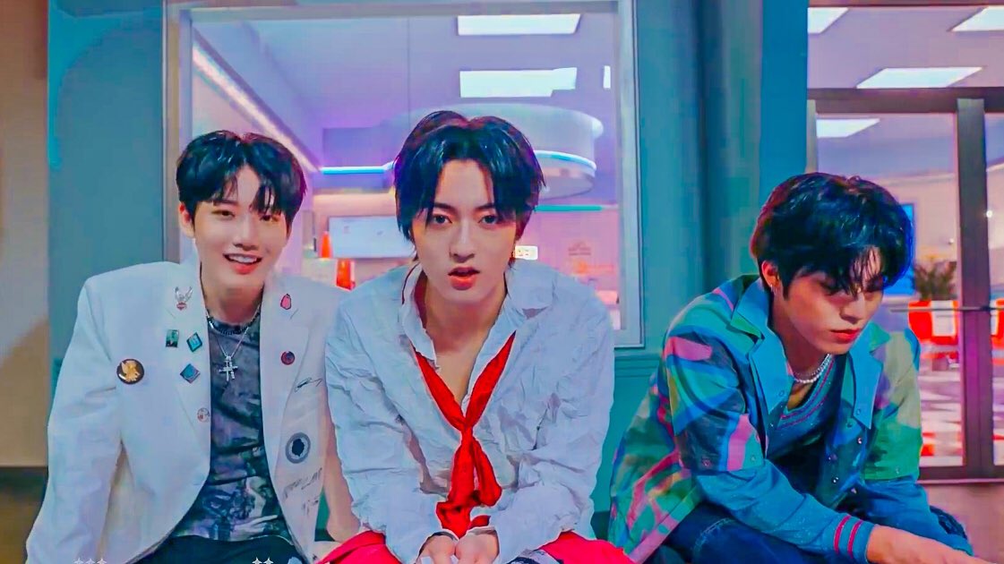 indietrs's tweet photo. hello mv https://t.co/U85vZ8iBZf