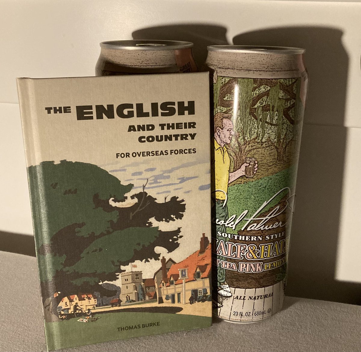 YourselfReview's tweet photo. What on Earth does this all mean?

#BreakingBill RETURNS! With Beverages

#Sunday #Spectre #JamesBond60 #USA #English #ComingSoon #ArnoldPalmer https://t.co/6344kRxRhl