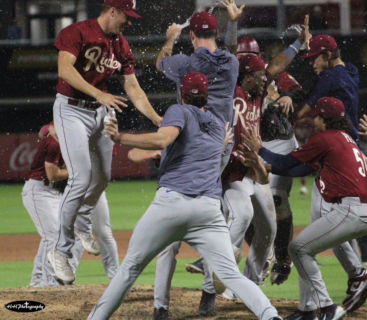 aacentralphotos tweet media