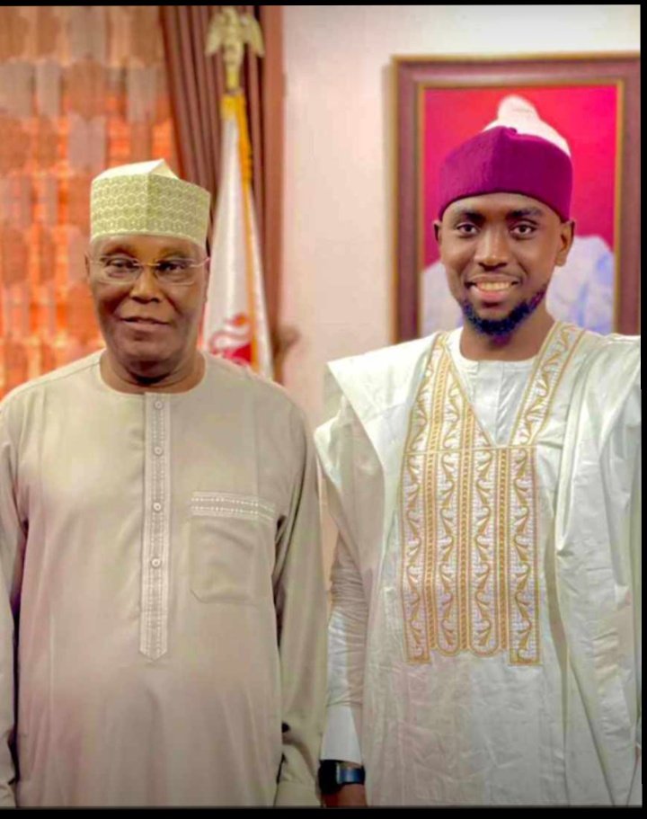 ELMUSA008's tweet photo. Jumma'at Mubarak Mr. President @atiku and my mentor  @albanisudan https://t.co/Dt3EuPdynS