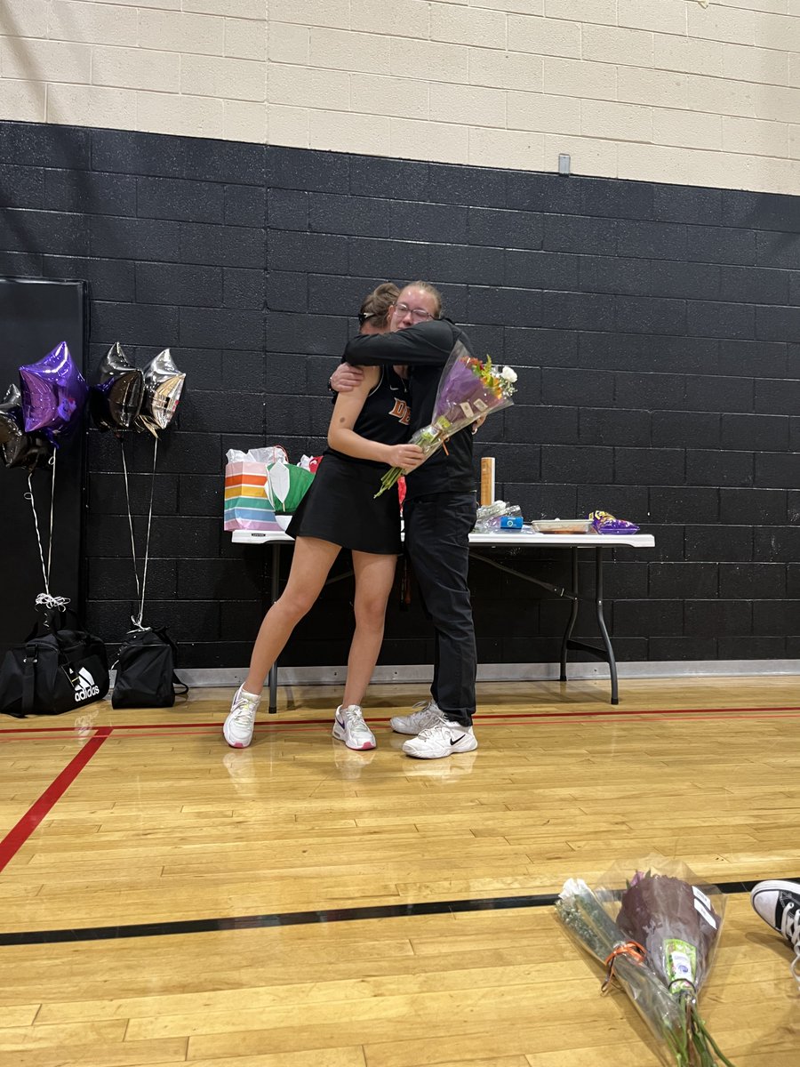 DEGirlsTennis's tweet photo. We gave our all this season but in the end, we are family... #ScorpionNation #WeAreDE #DesertEdgeHighSchool #DesertEdgeHS #WeRDE #GoodyearAZ #School #HighSchool #GoodyearLife #CityofGoodyear #CreatingChoice #CraftingCharacter #CultivatingCommunity #AFHSD #IronScorpions https://t.co/rqIJRswPRX
