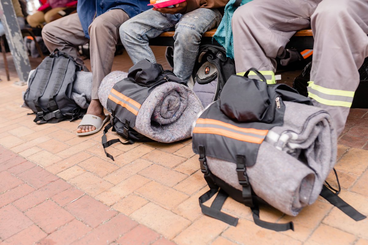 ns_impact's tweet photo. Out of 45 the million population in South Africa, approximately 500,000 people are homeless with no shelter and live on the streets due to political and social factors. Let's come together to help them achieve a new life

#dogood #feelgood #worldhomelessday #bagdrop https://t.co/6Hm9BLywQY