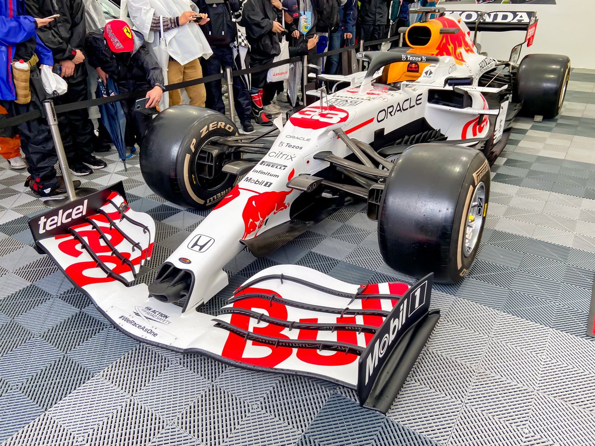 rulearc's tweet photo. あいにくの天気ながら、また生でF1見られると思うとワクワクです♪ https://t.co/UuzzvRbzCq