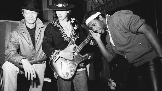 David Bowie, Stevie Ray Vaughan & Nile Rodgers during the recording sessions of “Let’s Dance”, 1982.