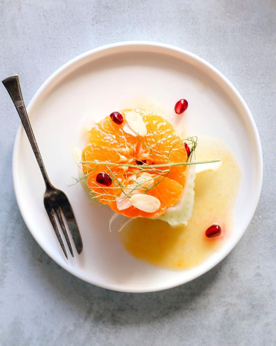 ClemenGold's tweet photo. Fresh. Sweet. Delicious. 🍊
@razeenapalekar 's ClemenGold mandarin and Fennel Salad is a must-try! These fresh & light recipes will come in handy as the warm summer days are approaching.
#ClemenGold #ClemenGoldmandarins #saladrecipe #summerrecipe #mandarinsalad #musttryrecipe https://t.co/Y7GSZiNJcE