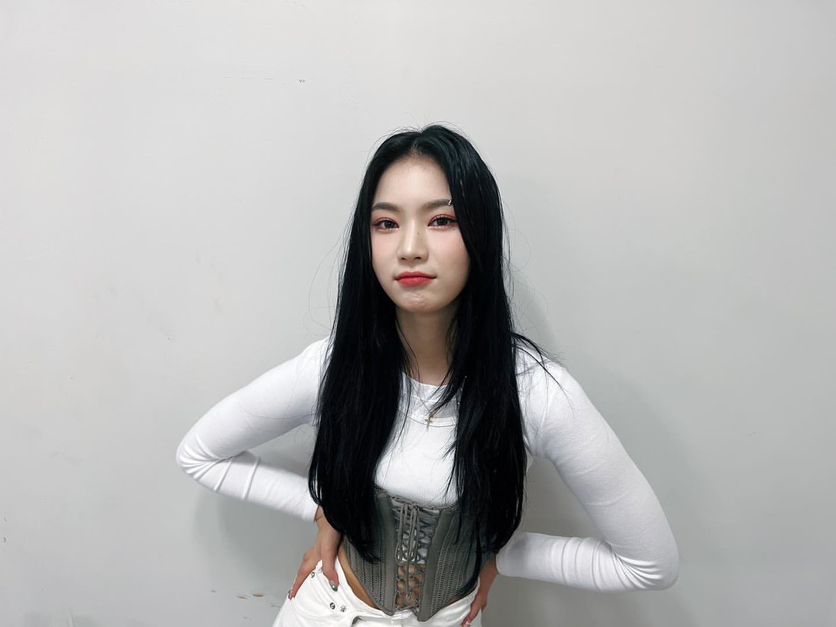 leeisavely's tweet photo. Overflowing energy coming right from STAYC's vitamin, it's definitely Swiths! Thankyou for the excitement, 계양구민의 날 가을음악회. ♥︎ https://t.co/plBnGycwC5