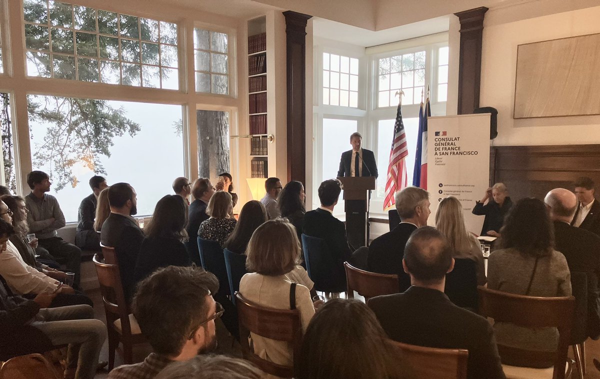 Frederic_Jung's tweet photo. Thank you 'Friends of @Fondationfrance' &amp; @ScPoAmericanF/@UCBerkeley for having coorganized an inspiring panel discussion tonight at @FranceinSF about transatlantic philanthropy. @FriendsofFdF is a safe &amp; efficient way to give, in the US, to trusted French &amp; European charities ! https://t.co/DdKWV65dVU