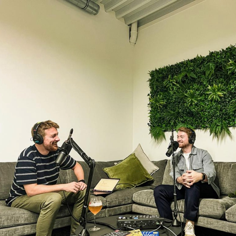 Excited!😊

The first episode of my podcast <a href="/wonderkamerFM/">Wonderkamer</a> with @DriesVaesen will be released next week. 

In the pilot episode, we talk about <a href="/austinkleon/">Austin Kleon</a> and his trilogy about creativity.