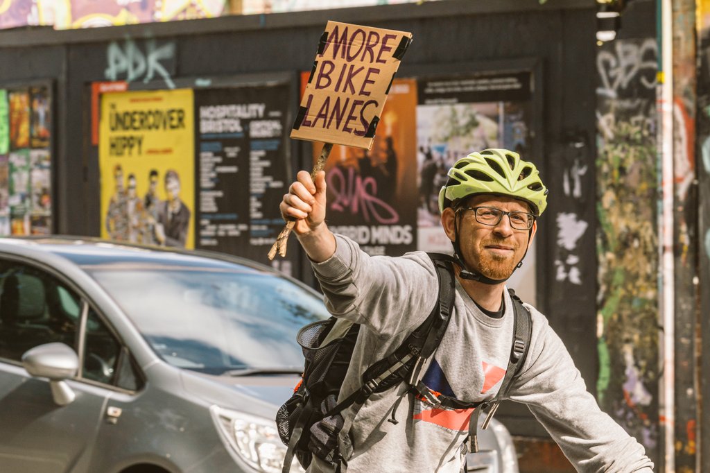 BristolCycling's tweet image. In just a few days our safer cycling petition has already reached 2/3 of the number needed to trigger a council debate. 
This weekend, please spread the word amongst your family, friends &amp;amp; colleagues. If you all tell one person we'll get it over the line!
bit.ly/bristolcycling…