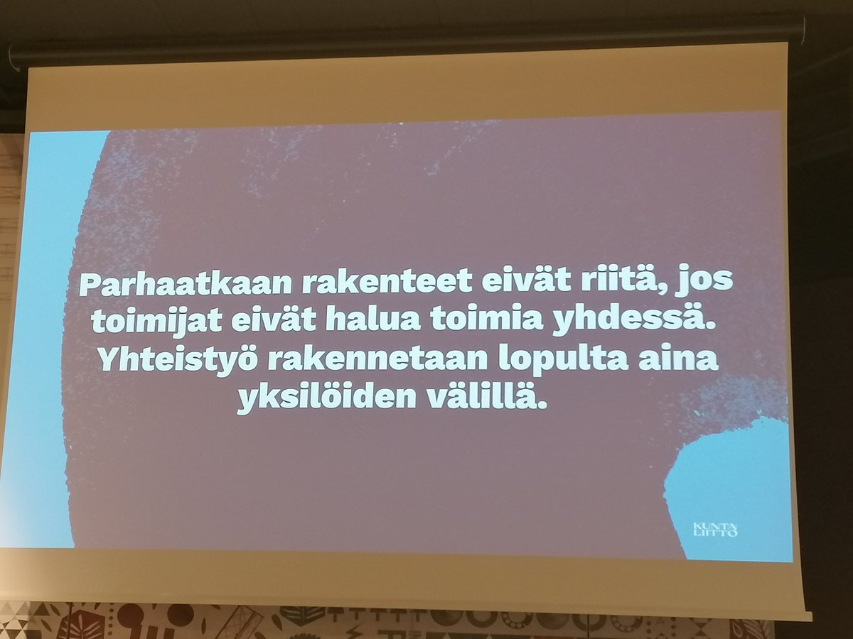 SLevijoki's tweet photo. 🏙️ Työllisyysfoorumilla Tampereella Kuntaliiton Erja Lindberg kiteyttää uudistusten sielun:

🤝 Jokaisen tulisi roolissaan miettiä, miten edistää ja tukee yhteistä muutosta. https://t.co/7qW6jb03En