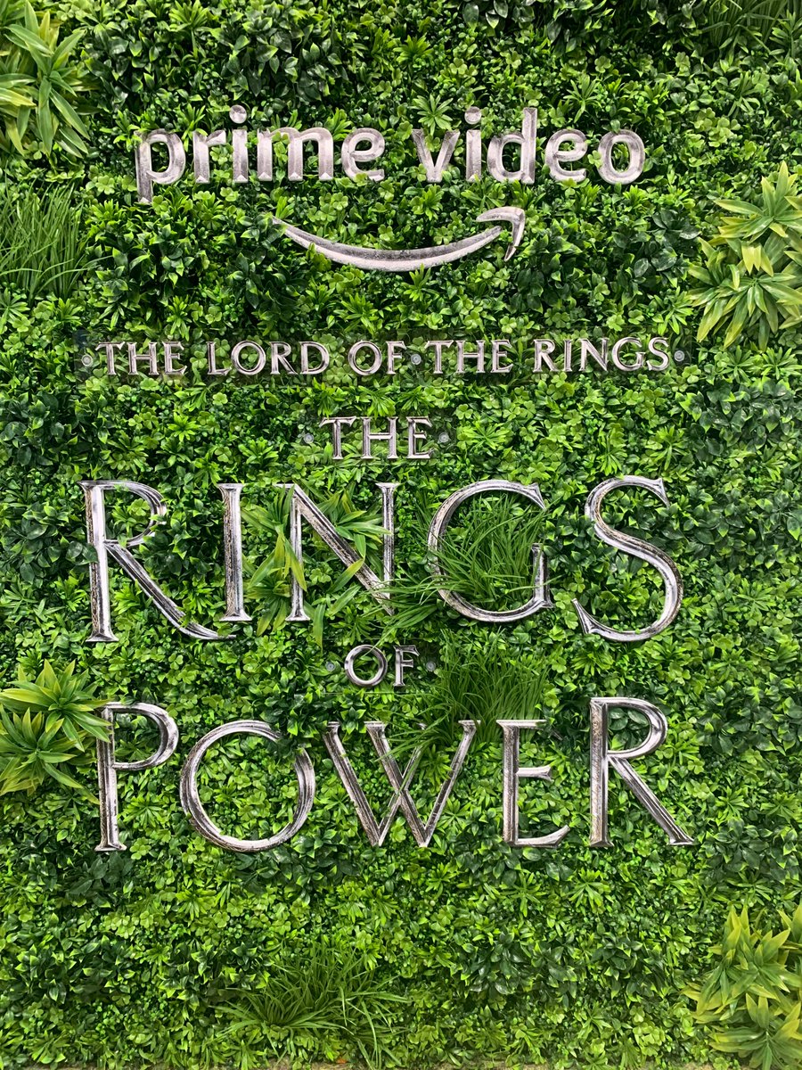 the_proton's tweet photo. The Rings of Power at #paxaus #PrimeVideo https://t.co/MWLbhoMK3k
