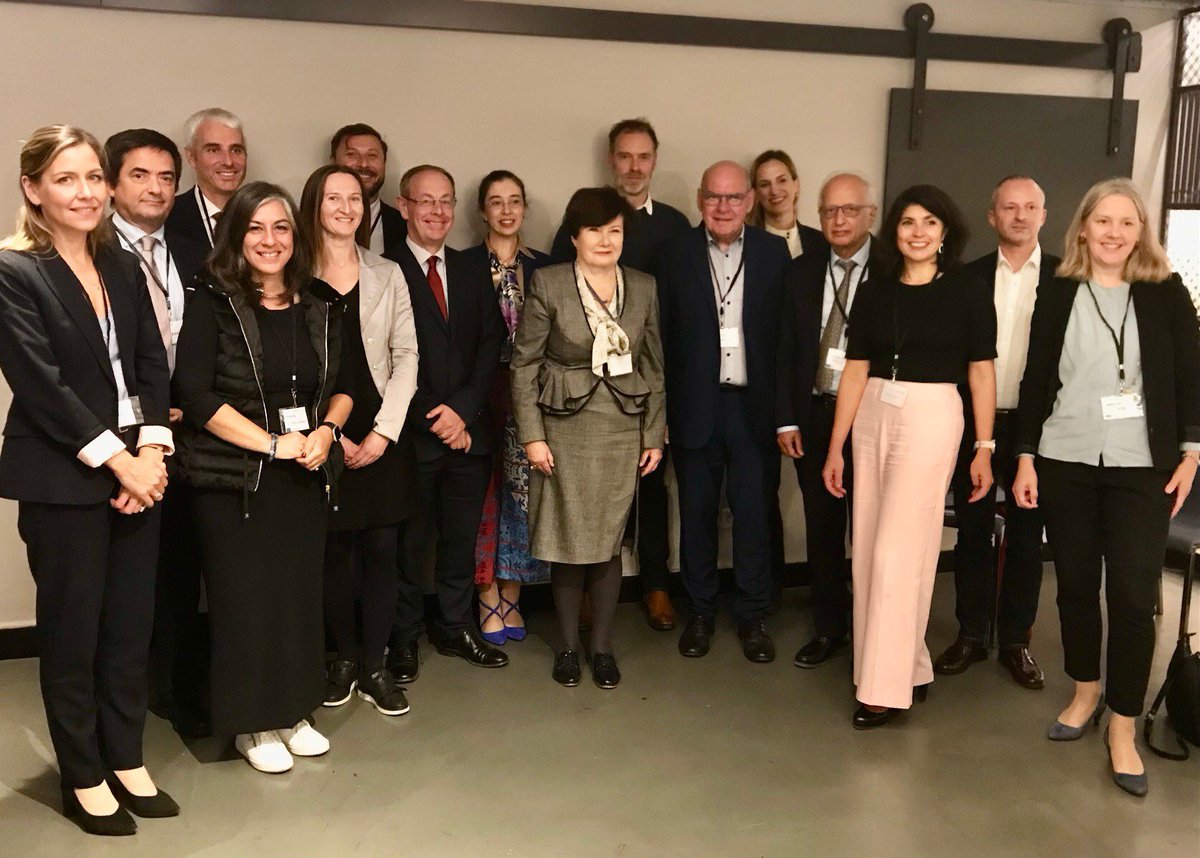 Joining forces to support climate-neutral cities! Joint meeting today of the #MissionCities Board with the #CapaCITIES network of national mission hubs, <a href="/NetZeroCitiesEU/">NetZeroCities</a> and the #HorizonEU Strategic Programming Committee sub-group.