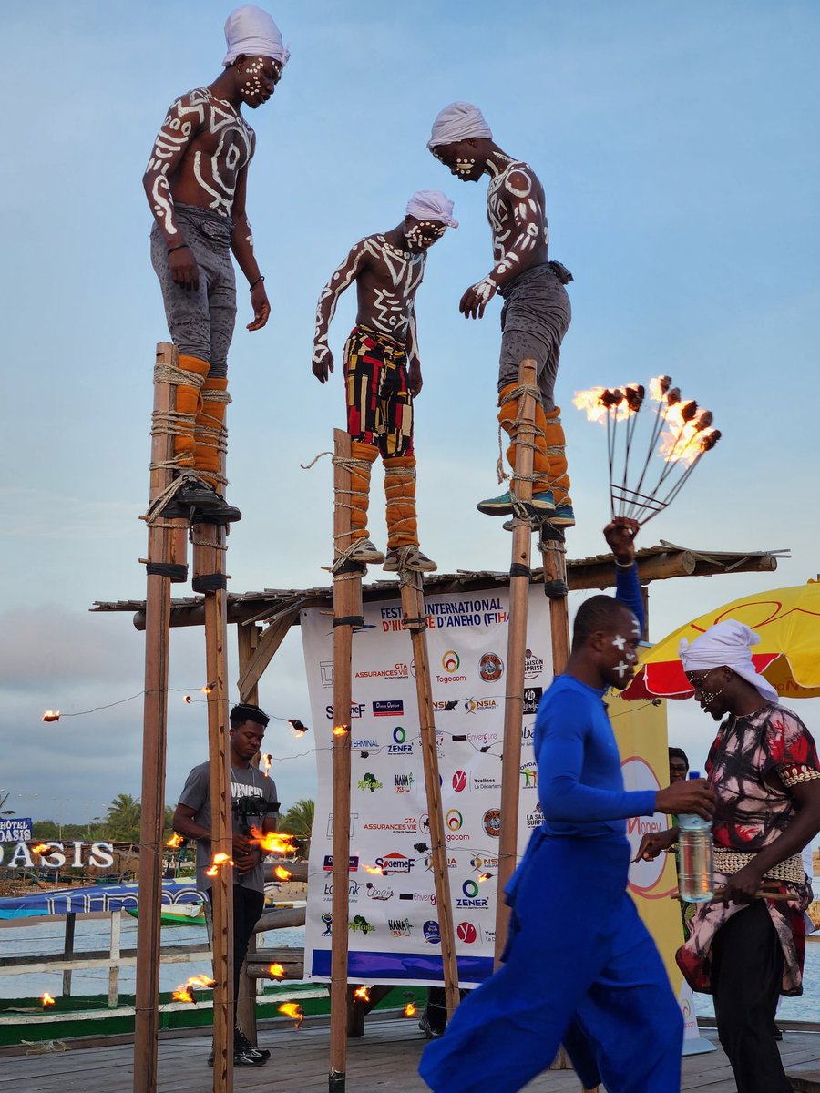J'ai eu la chance d'assister à la magnifique cérémonie d'ouverture du Festival International d'Histoire d'Aneho #FIHA2022. C'était hier jeudi 6 oct à #Aneho #Togo