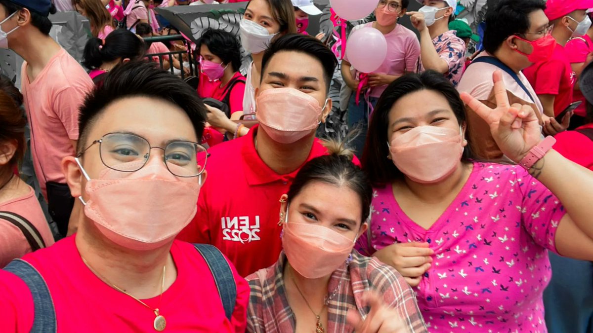 HeyChard's tweet photo. It's been a year since the birth of the pink revolution. 🌷 
#KulayRosasAngBukas https://t.co/N0urTQ75f1